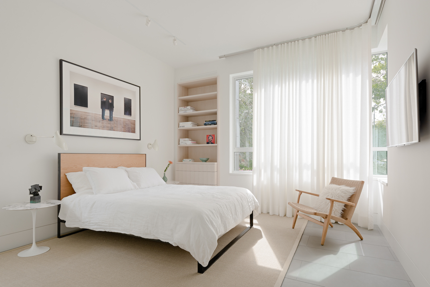 Decluttered minimalist space?>